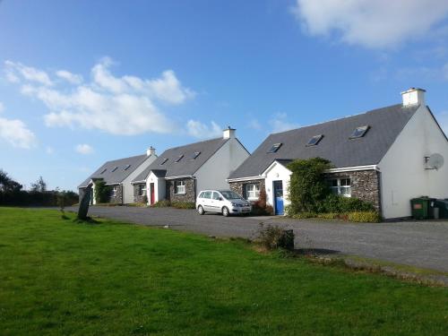 Portmagee Seaside Cottages - image 5