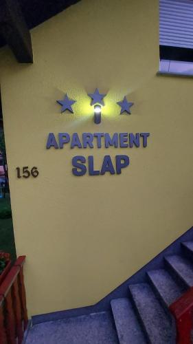 Apartment Slap