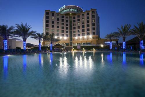 Entrada, Oceanic Khorfakkan Resort & Spa in Fujairah