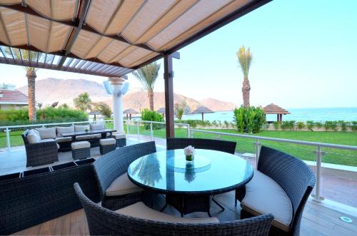 Bar/lounge, Oceanic Khorfakkan Resort & Spa in Fujairah
