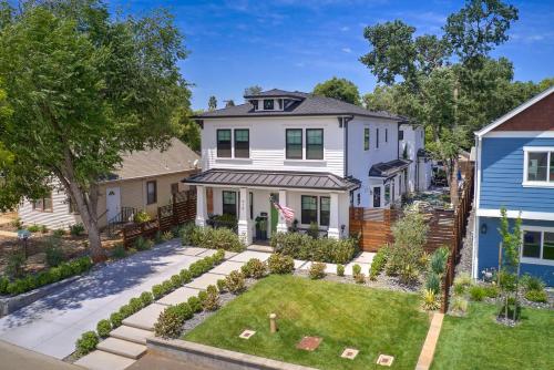 Hand Crafted Colonial-Style Home In Old Folsom