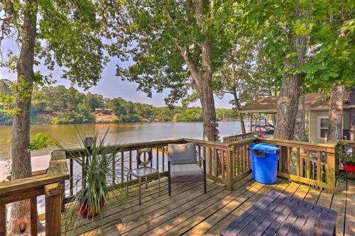 Lakefront Hot Springs Home with Swim Dock!