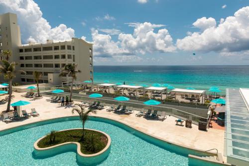 Hilton Cancun Mar Caribe All-Inclusive Resort