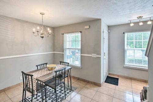 La Vergne Townhome 22 Mi to Dtwn Nashville! in Lavergne (TN)