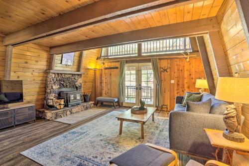 Pet-Friendly Cottage, Walk From Big Bear Village! in Big Bear Lake, USA