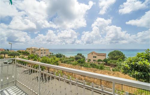 Awesome apartment in Cogoleto with WiFi and 2 Bedrooms - Apartment - Cogoleto