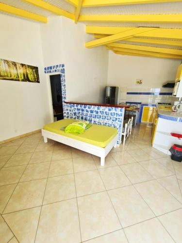 Entrance, Appartement de 3 chambres avec piscine partagee et wifi a Sainte Anne in Berard