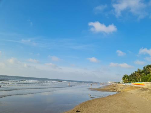 Bližnja okolica, Eureka Resort, Hai Tien Beach in Hoang Hai Beach