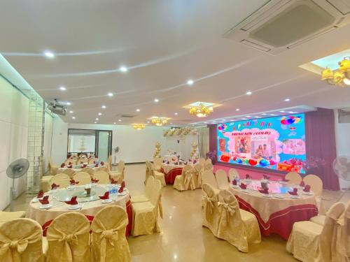 White Palace Hotel in Ha Tinh