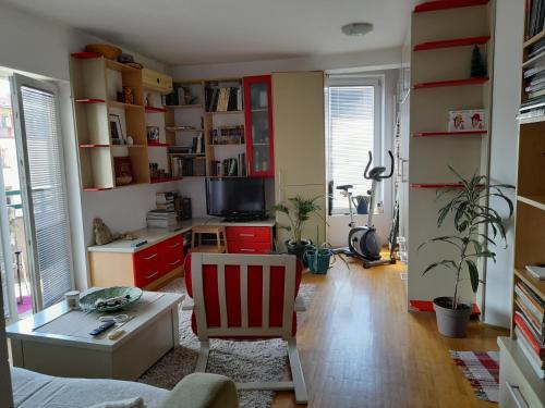 . Family Apartman