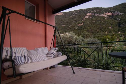 Tsertos Apartments in Kamena Vourla