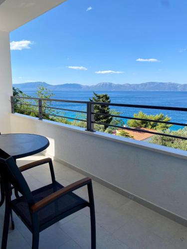 ระเบียง/ชานเรือน, Zen Residence in บริสต์