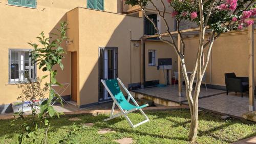  LA CASA DEL BORGO nature sport & relax 1room apartment with garden and private park, Unterkunft in Calice Ligure