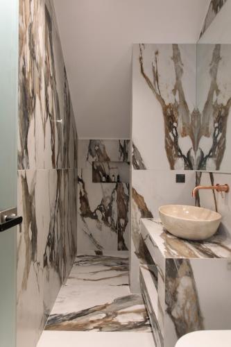 Iphimedeia Luxury Hotel & Suites - image 5