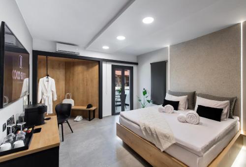 COCO SUITES