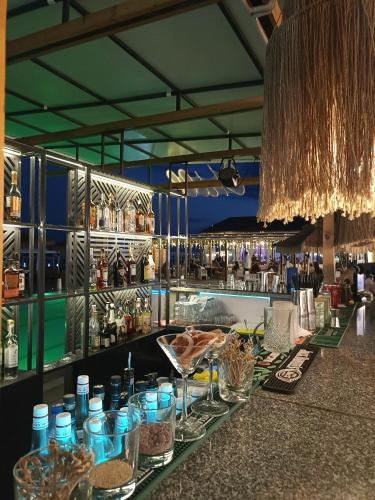 Restoran, квартира 4 в ЦО Радуга Иссык куль Raduga Issyk Kul, Sary Oy in Kurskoe