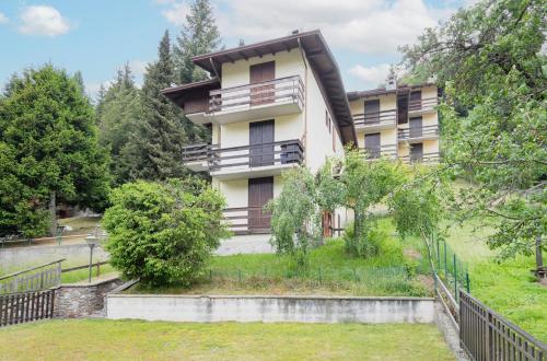 Viesnīcas āriene, Miri house palazzina bucaneve vicino alle piste Ponte di Legno in Temu