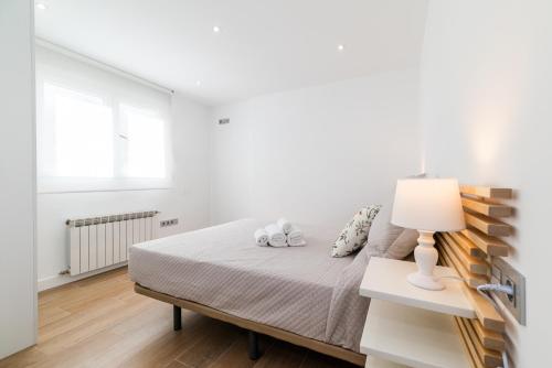 Trendy and Bright Apartment Trendy and Bright Apartment