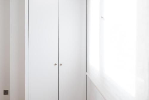 Trendy and Bright Apartment Trendy and Bright Apartment