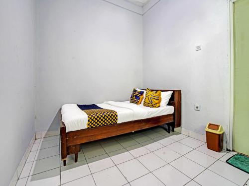 SPOT ON 91325 Pondok Hijau Guest House