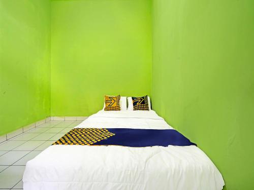 SPOT ON 91325 Pondok Hijau Guest House Syariah