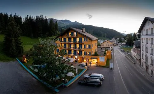 Grischalodge das Hotel mit Bergblick seit 1929 - schlicht, preiswert und mit einem touch Nostalgie in Parpan, Schweiz