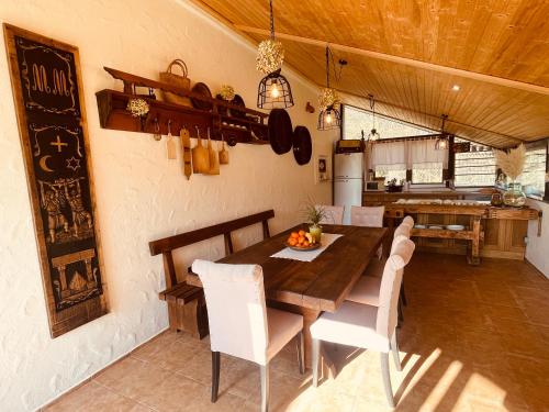 المرافق, Wellness hiša Lagev in مورافسكى توبليس
