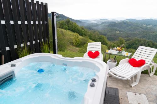 Навколишнє середовище, Tanja s Holiday Home in Nature with sauna and hot tub in Добрна