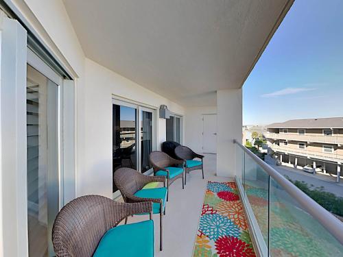 Regency Towers #403 East