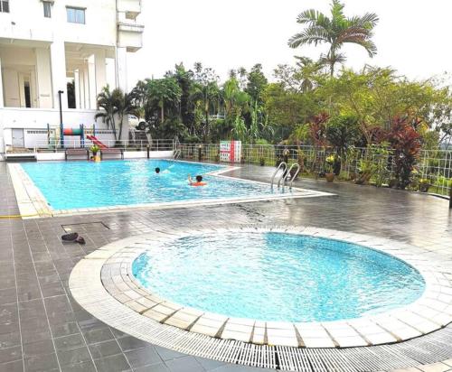 YOLO Budget CONDO KL / MAJOR CITY LOOKOUT POINT photo