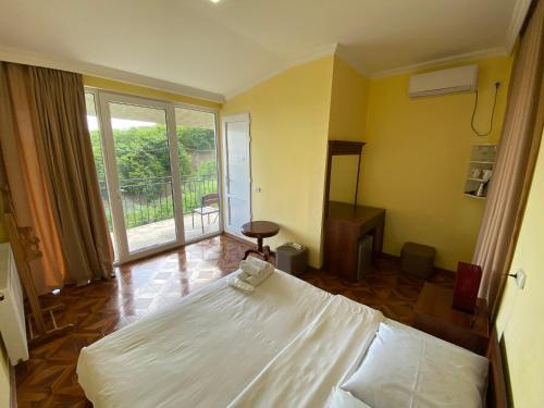 丽雅斯旅馆 丽雅斯旅馆