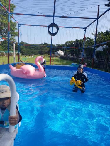 בריכת שחיה, Jeju Best Hill near Eco Land Theme Park