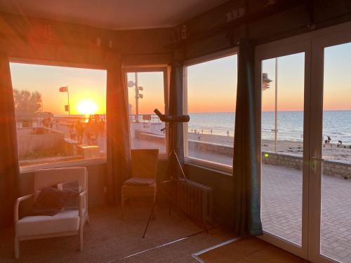 Aux Bains des Mots in Saint-Aubin-sur-Mer