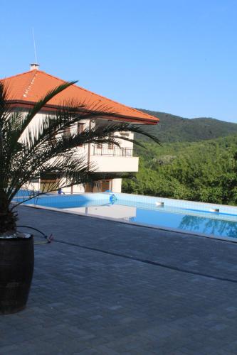 Бадевски рай-къща Любов, Badevtsi (Foto 2)