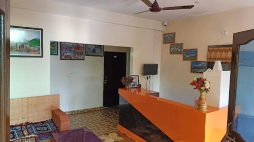 . shriom (Nandarudre)