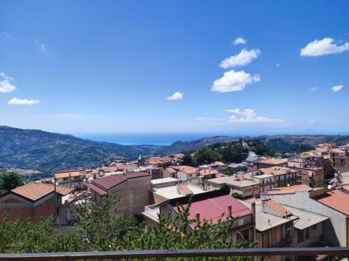  Mansarda Tascone, Unterkunft in CastellʼUmberto