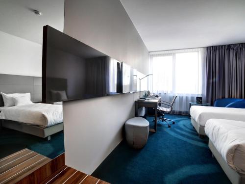 2 twin beds