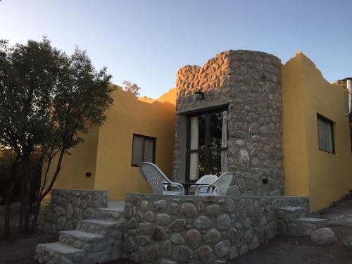 2 bedrooms, 7 beds