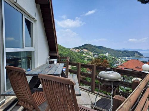 남해 독일마을 요하네스펜션 in Samdong-myeon