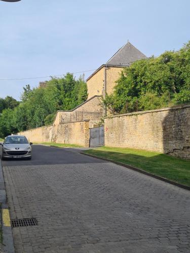 Aux remparts du château