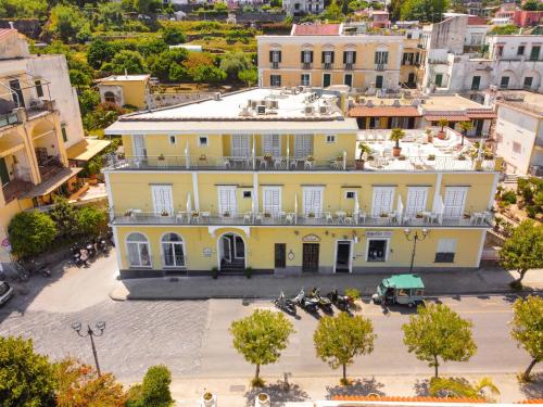 Hotel Noris - image 7