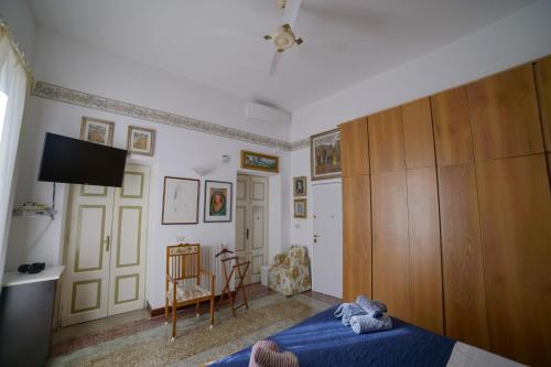Camera ADHARA, Тропеа (фото 6)