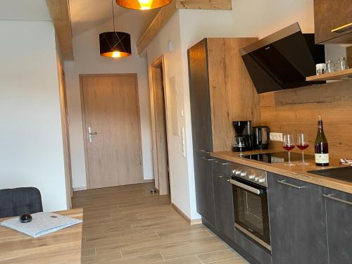 Weingut & Straußwirtschaft Vogel Weingut & Straußwirtschaft Vogel