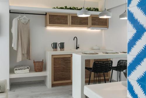 Hermes Luxury Suites – Naxos City