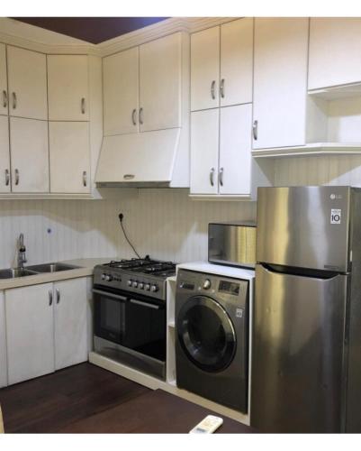 Luxury 3 Room Apartment by Oboe in มาเลซิตี้ แอนด์ แอร์พอร์ต