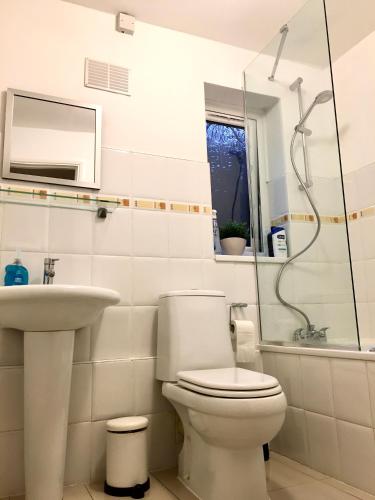 Double room in the heart of Kingston upon Thames in London, Kingston upon Thames (fotografie 7)