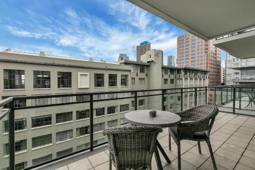Corporates Delight + Roof Top Pool!, Auckland (photo 7)
