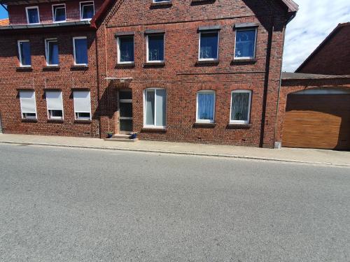 Bejárat, La Paula Wohnung für Monteure (La Paula Wohnung fur Monteure) in Altenmedingen