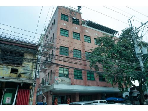 M28 Hotel and Apartments, Manila