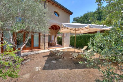 Villa Faccioli Magnolia And Oleandro With Shared Pool - Happy Rentals